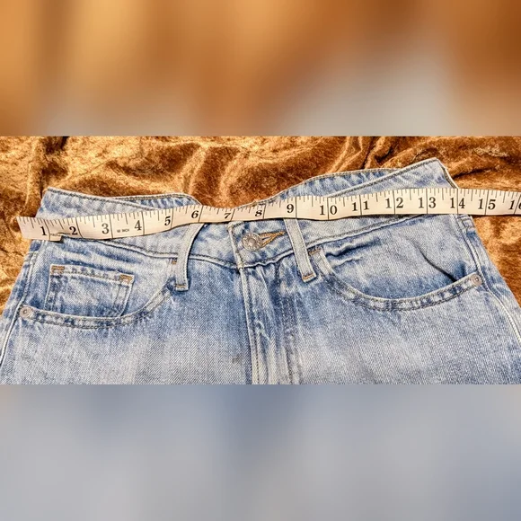 Express Light Blue Boyfriend Jeans - Picture 2 of 6